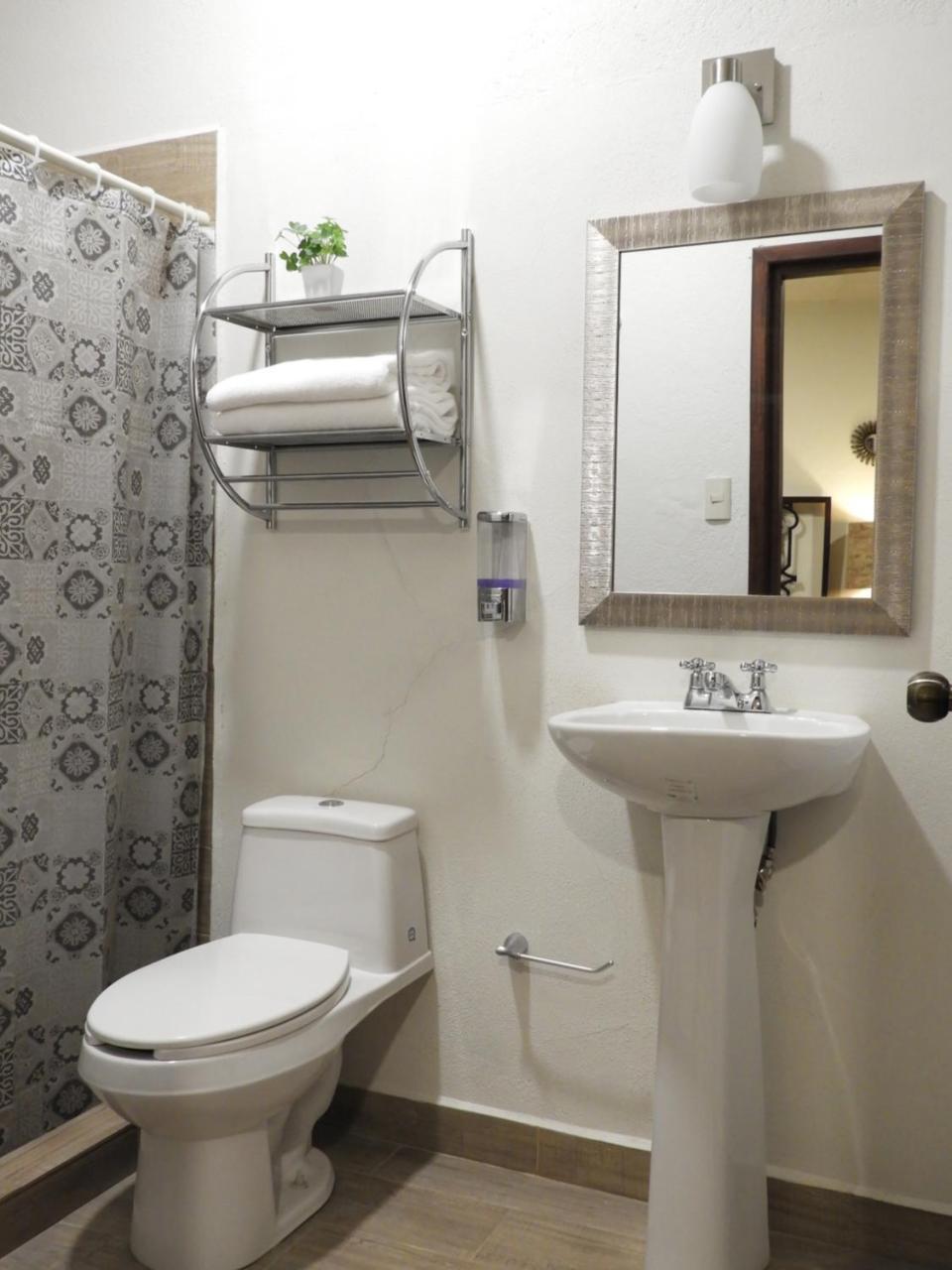 Santa Posada Suites by Lunian Guanajuato Bagian luar foto